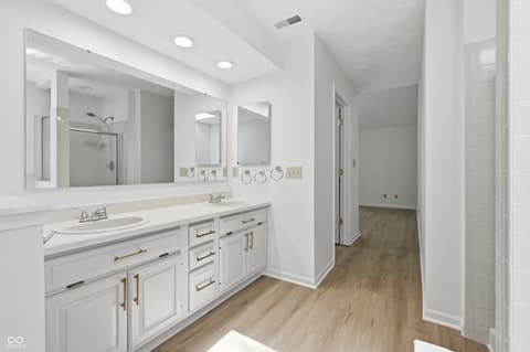 Primary bathroom at 9504 Drakeford Drive, Indianapolis, IN