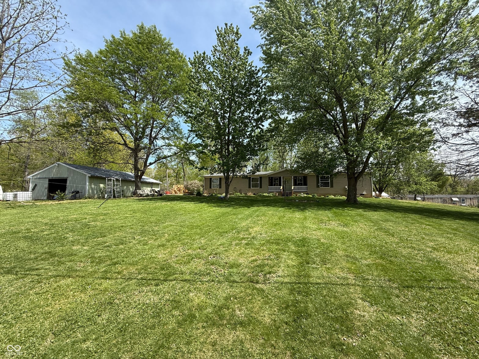 Photo of 2116 Mount Liberty Road, Nashville, IN