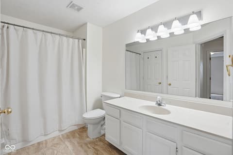 Photo of 6564 Green Haven Way, Indianapolis, IN