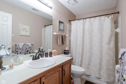 Photo of 2206 Emily Drive, Indianapolis, IN