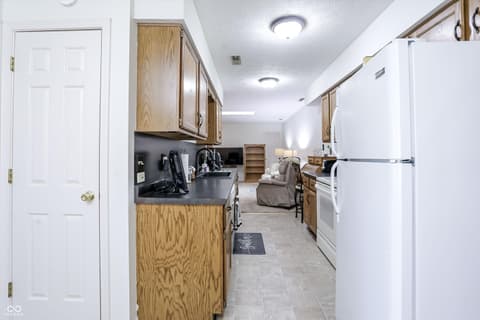 Photo of 2206 Emily Drive, Indianapolis, IN