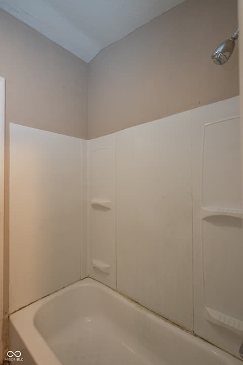 Photo of 811 W Laurel Street, Seymour, IN