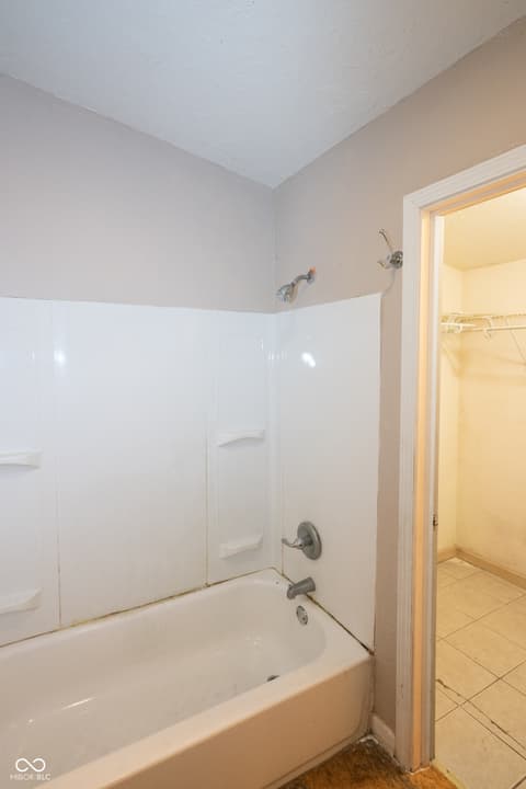 Photo of 811 W Laurel Street, Seymour, IN