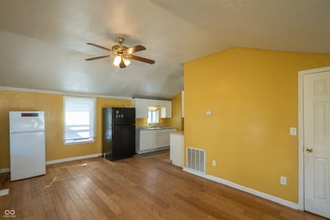 Photo of 811 W Laurel Street, Seymour, IN