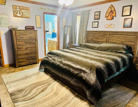Bedroom at 2720 Falcon Court, Seymour, IN