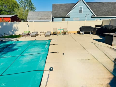 Pool at 2720 Falcon Court, Seymour, IN