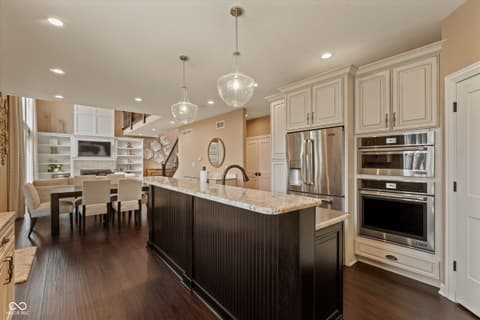 Kitchen at 13560 Limerick Drive, St John, IN