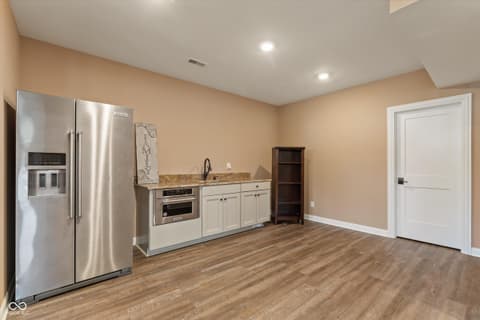 Kitchen at 13560 Limerick Drive, St John, IN