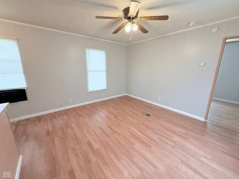Photo of 608 E Bard Street, Crothersville, IN
