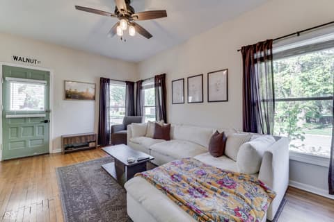 Living room at 381 Walnut Street, Franklin, IN