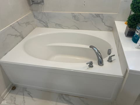 Primary bathroom at 5854 Flagler Lane, Brownsburg, IN