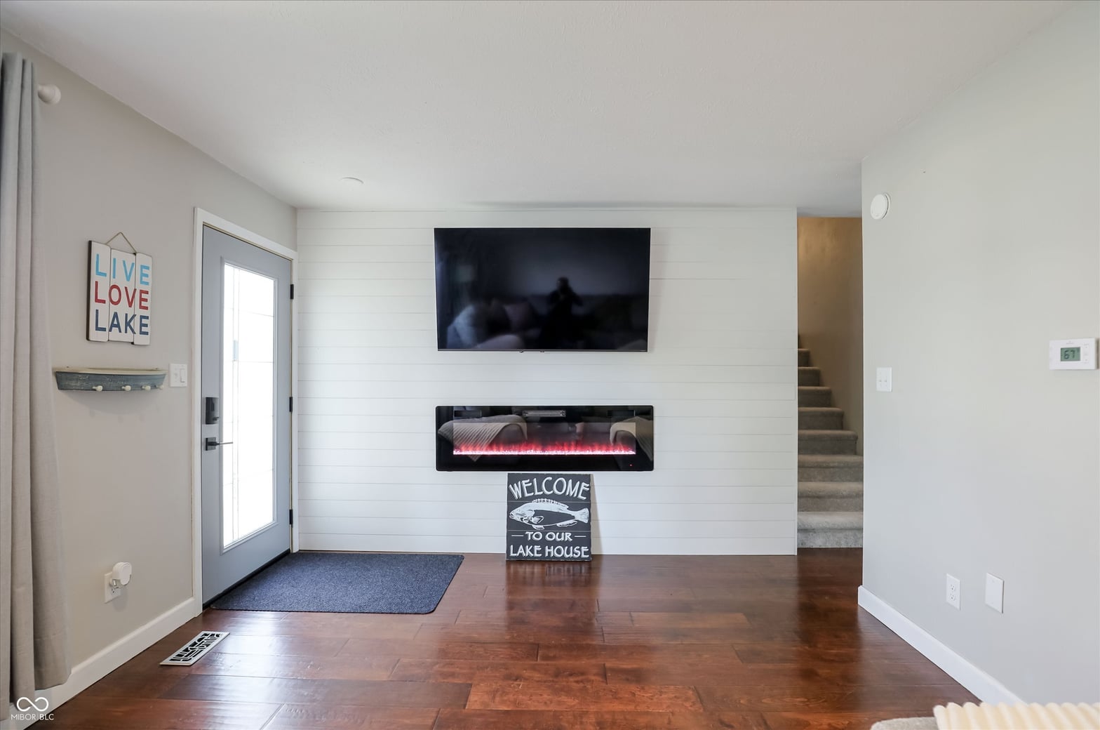 Entrance Foyer