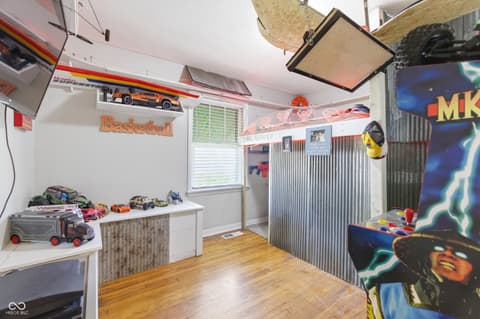 Photo of 321 E 34th Street, Anderson, IN