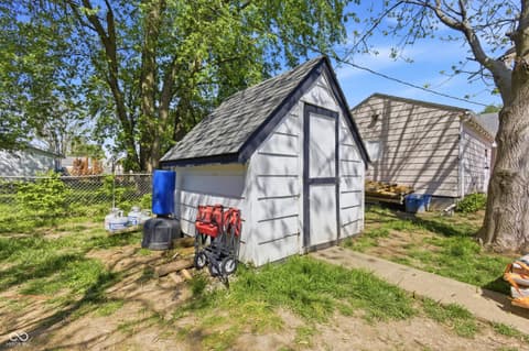 Photo of 321 E 34th Street, Anderson, IN