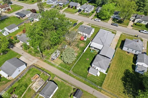 Photo of 321 E 34th Street, Anderson, IN