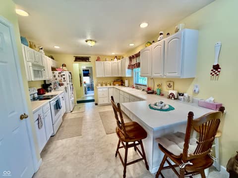 Kitchen at 96 N Deer Cliff Drive, Crawfordsville, IN
