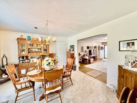 Dining room at 96 N Deer Cliff Drive, Crawfordsville, IN