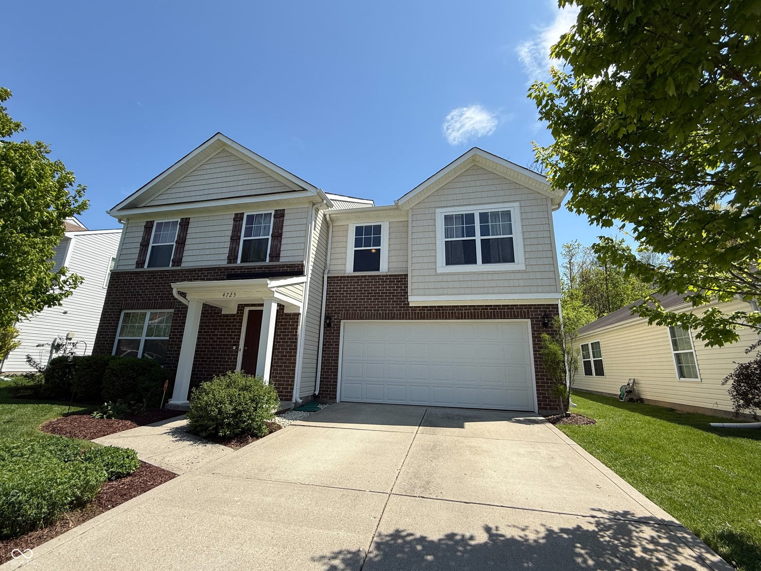 Front exterior at 4725 Ladywood Cliffs Court, Indianapolis, IN