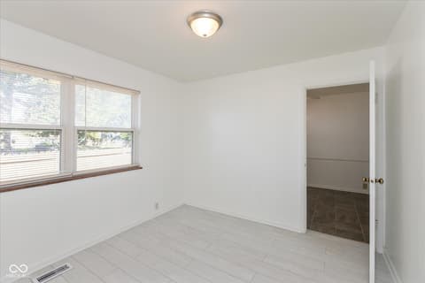 Photo of 506 Lawrence Avenue, Indianapolis, IN