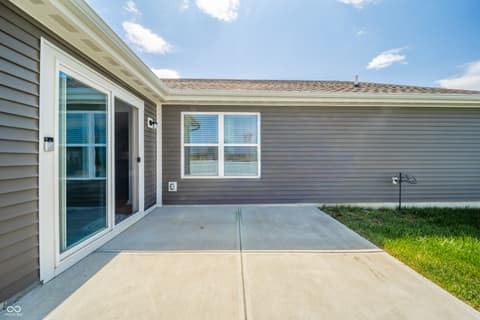 Photo of 6578 Blackthorne Drive, Pendleton, IN