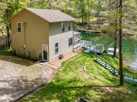 Photo of 7807 Juniper Drive, Nineveh, IN