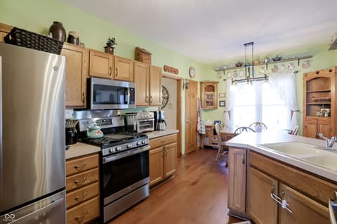 Kitchen at 8344 Hunters Meadow Court, Indianapolis, IN