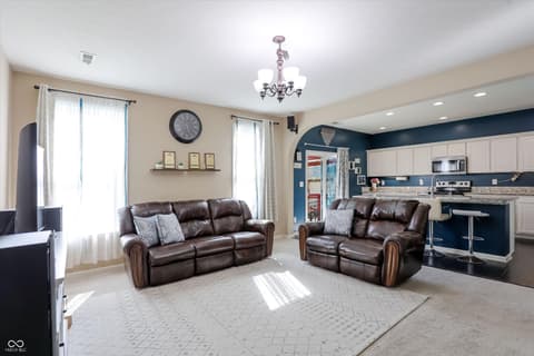 Photo of 1930 Lakecrest Drive, Columbus, IN