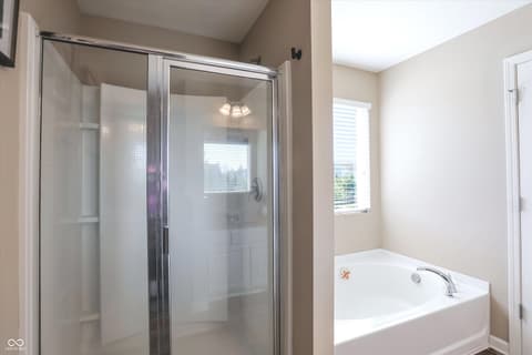 Photo of 1930 Lakecrest Drive, Columbus, IN