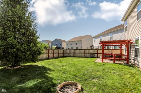 Photo of 1930 Lakecrest Drive, Columbus, IN