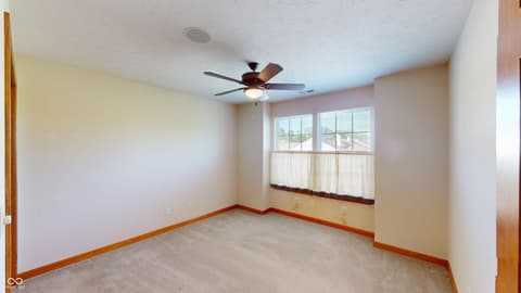 Photo of 7427 Oak Knoll Drive, Indianapolis, IN