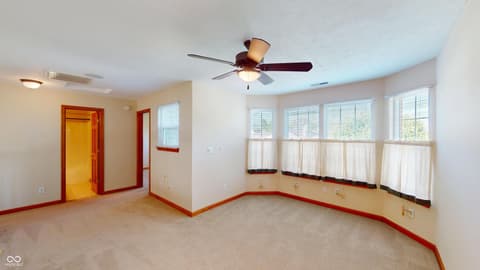 Photo of 7427 Oak Knoll Drive, Indianapolis, IN