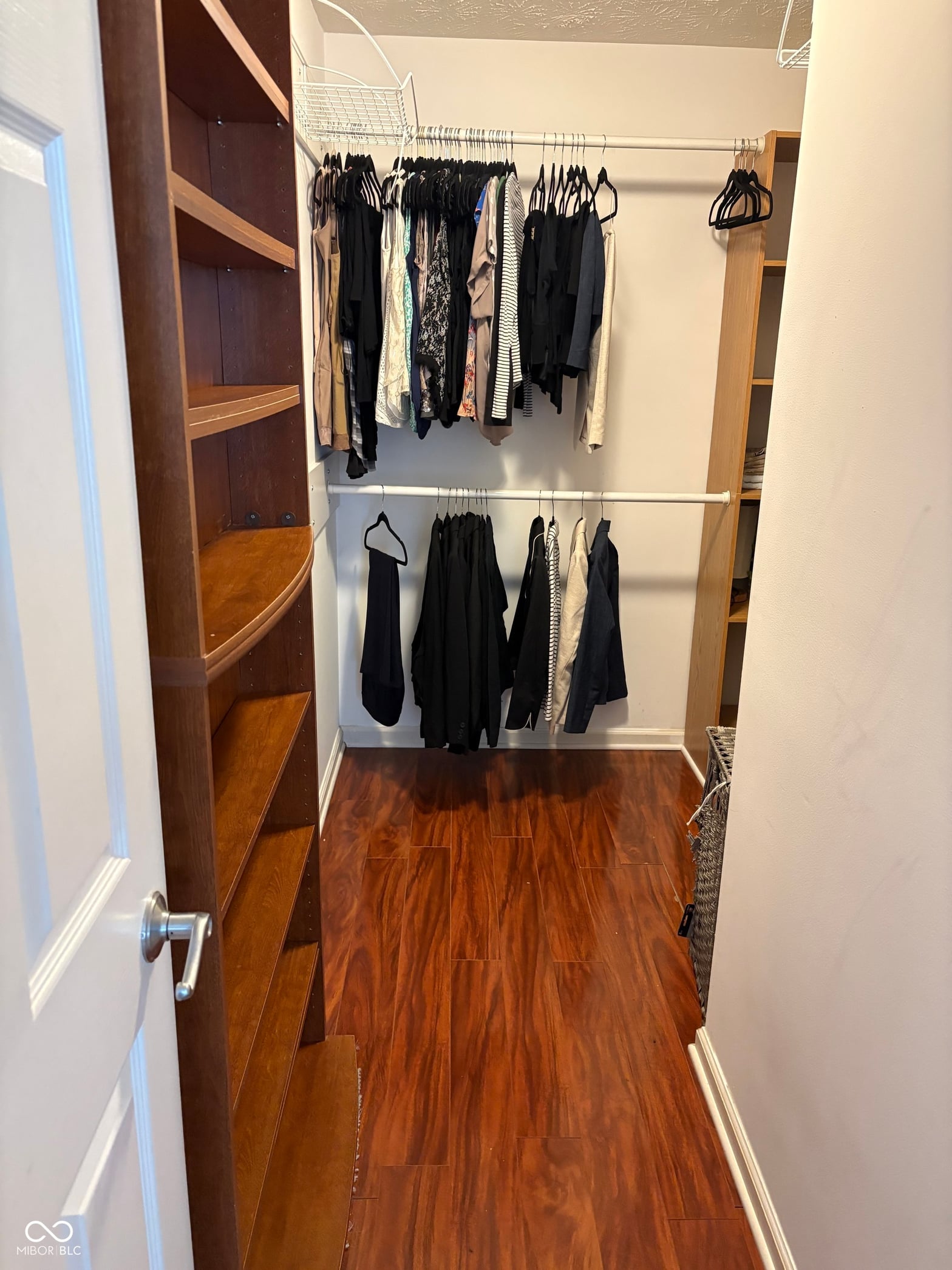 Walk In Closets