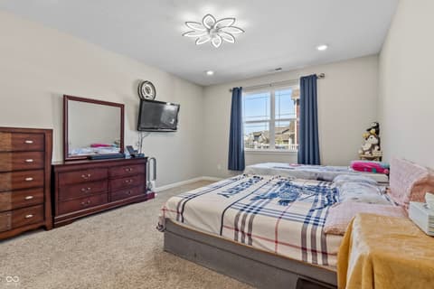 Photo of 5805 Flat Hill Drive, Indianapolis, IN