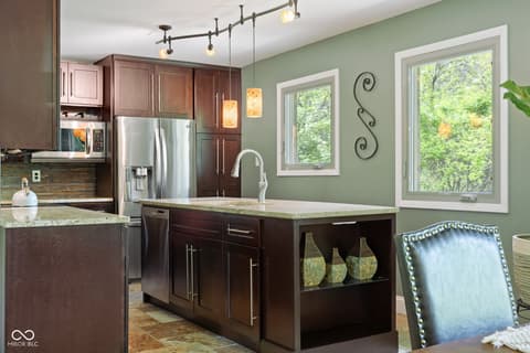 Photo of 7050 Allisonville Road, Indianapolis, IN