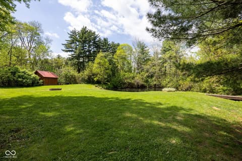 Photo of 7050 Allisonville Road, Indianapolis, IN