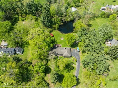 Photo of 7050 Allisonville Road, Indianapolis, IN
