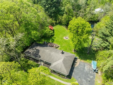 Photo of 7050 Allisonville Road, Indianapolis, IN