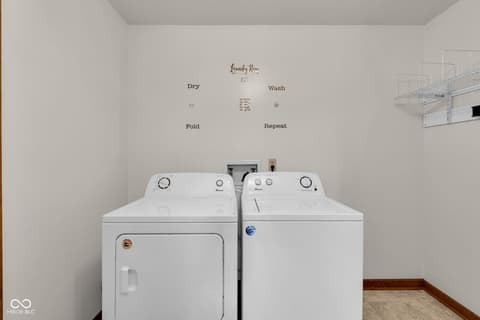 Laundry room at 1435 Northridge Hills, Crawfordsville, IN