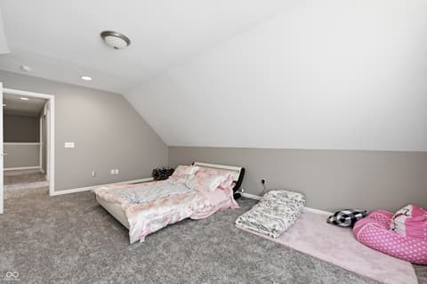 Photo of 934 N Buck Creek Road, Greenfield, IN