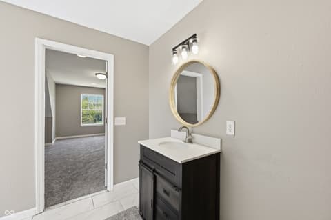 Photo of 934 N Buck Creek Road, Greenfield, IN