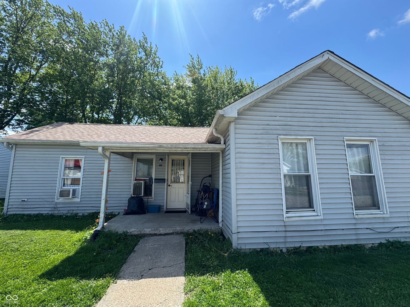 Photo of 319 W Forsythe Street, Greensburg, IN