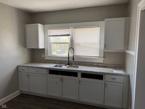 Photo of 1265 W 34th Street, Indianapolis, IN