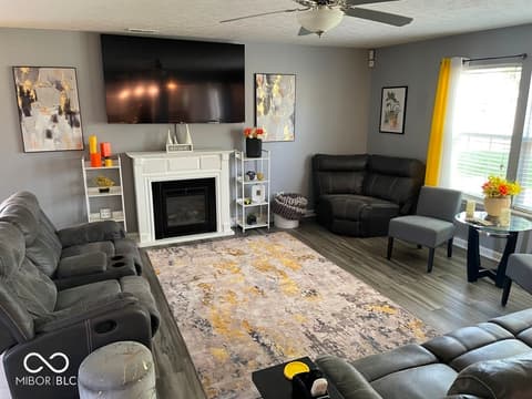 Living room at 2147 Fairweather Drive, Indianapolis, IN