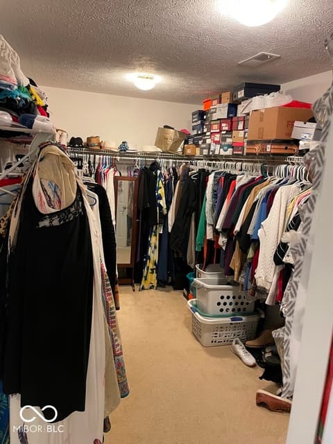 Walk In Closets — 2147 Fairweather Drive, Indianapolis, IN
