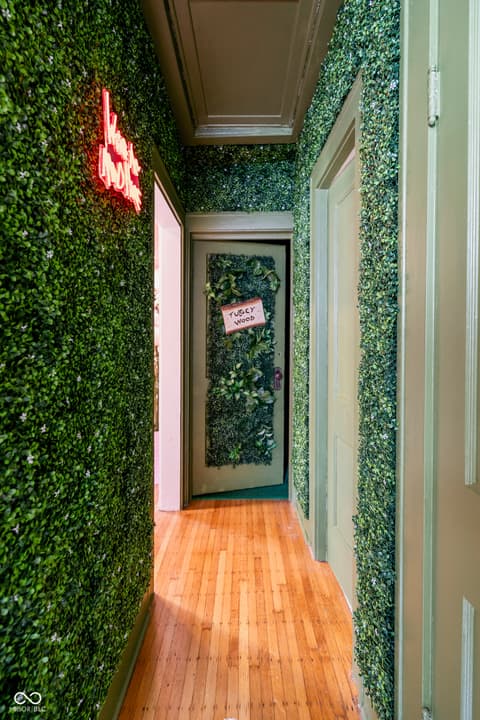 Foyer at 814 E 48th Street, Indianapolis, IN