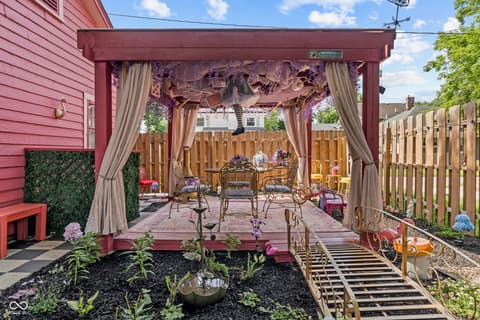 Outdoor living area at 814 E 48th Street, Indianapolis, IN