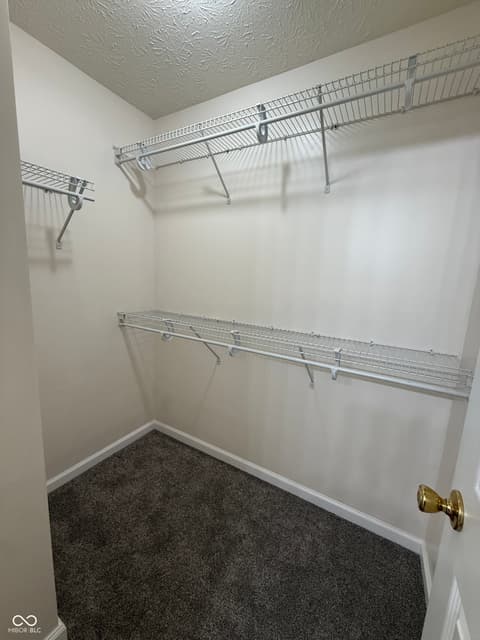 Walk In Closets — 1234 Estuary Drive, Indianapolis, IN