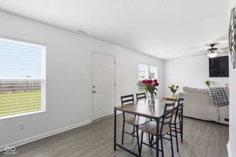 Photo of 375 Michael Drive, Atlanta, IN