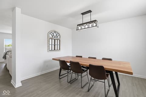 Photo of 375 Michael Drive, Atlanta, IN