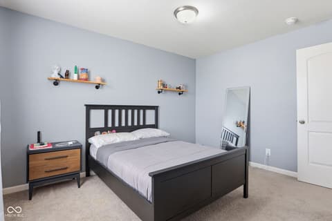 Photo of 375 Michael Drive, Atlanta, IN